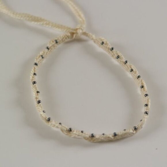 Reversible Friendship Bracelet, Beaded Bracelet - Picture 6 of 6